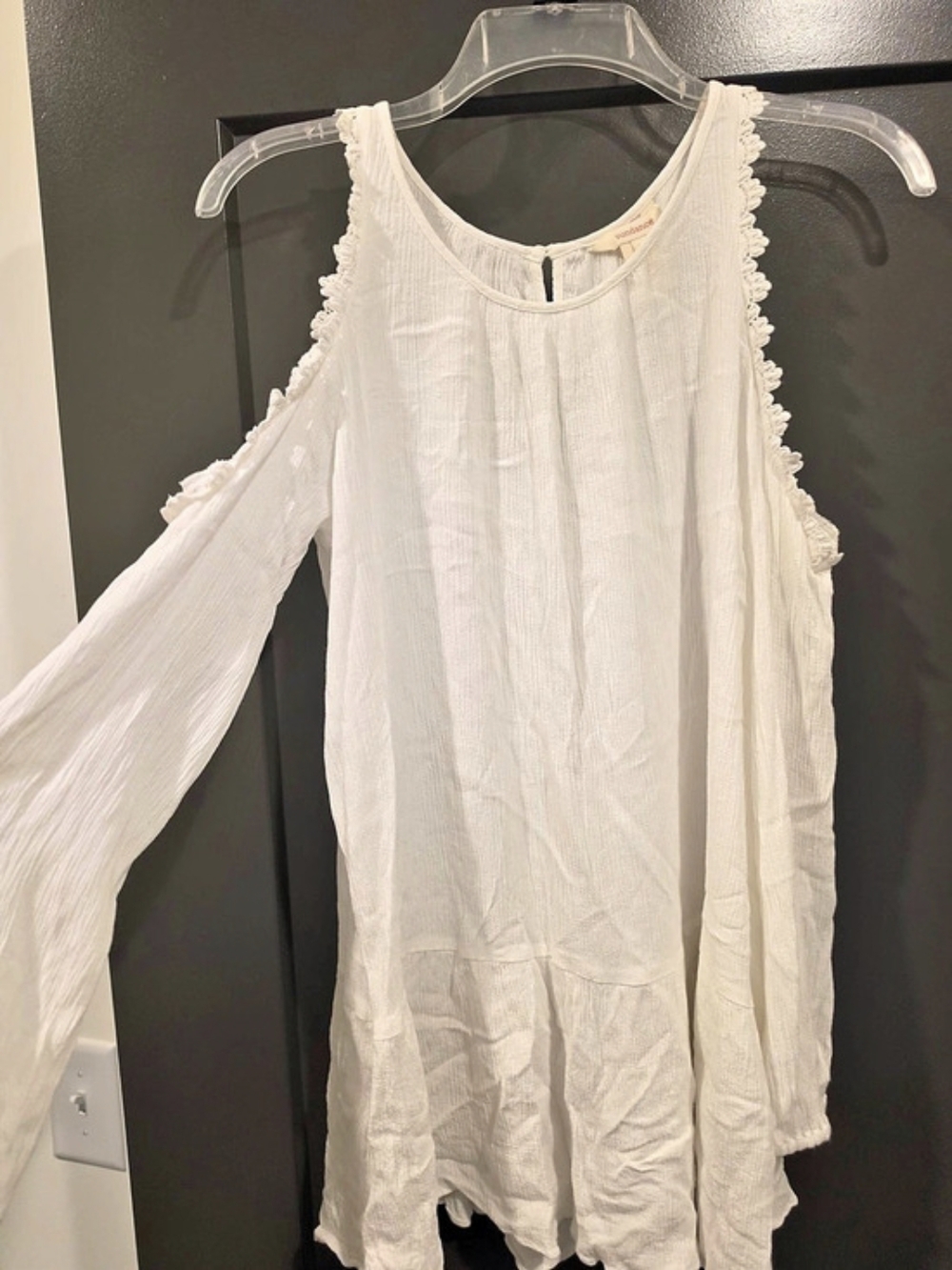 Sundance White Sleeveless Tunic Size Medium Like New